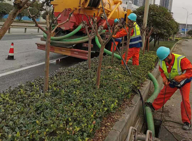 错那市政管道清淤